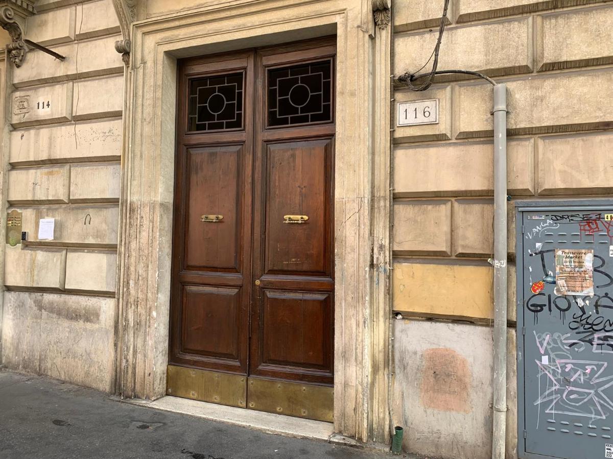 Cavour'S Home, Rome
